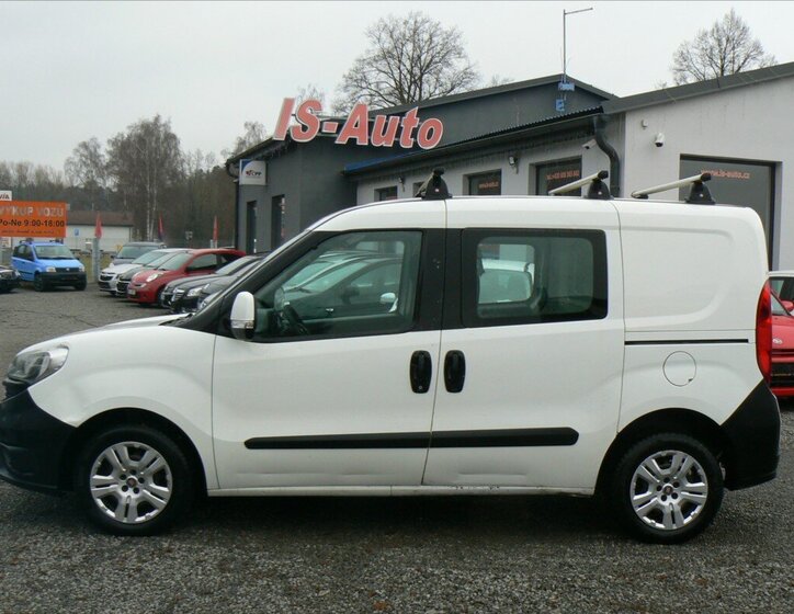 Fiat Dobló Pick-up 1,2 l 66 kw