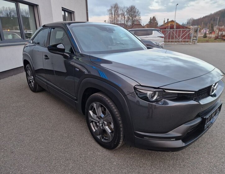 Mazda MX-30 SUV / Terénní 0,0 107 kw