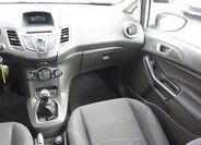 Ford Fiesta 13