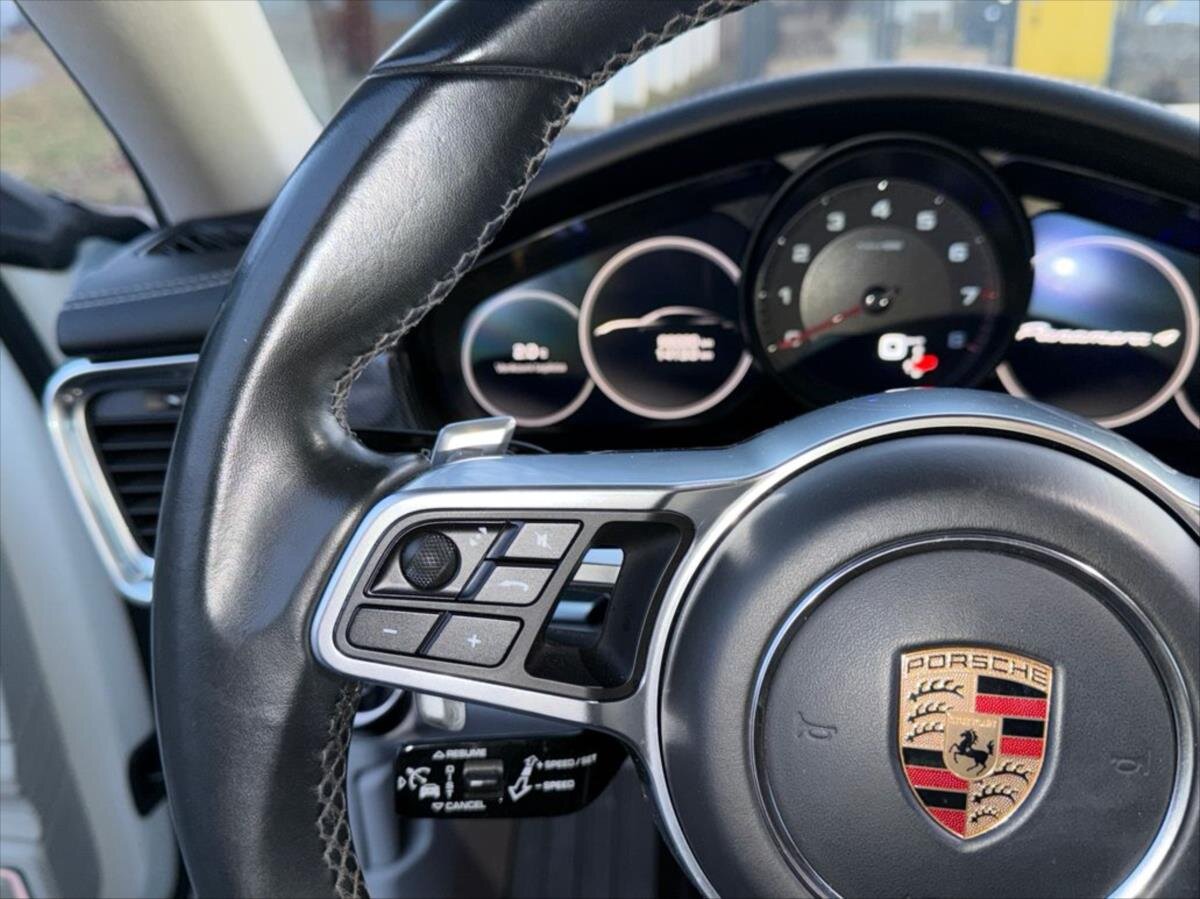 Porsche Panamera Hatchback 2,9 l 243 kw