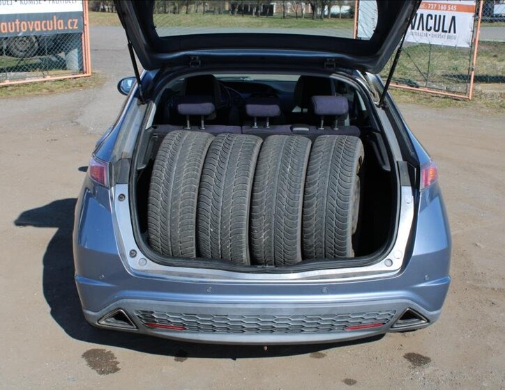 Honda Civic Hatchback 1,8 l 103 kw