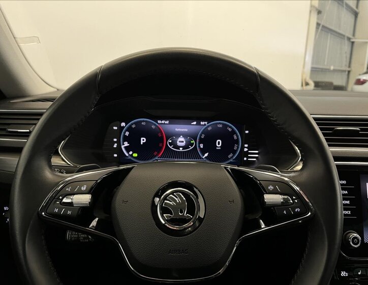 Škoda Superb Kombi 2,0 l 110 kw