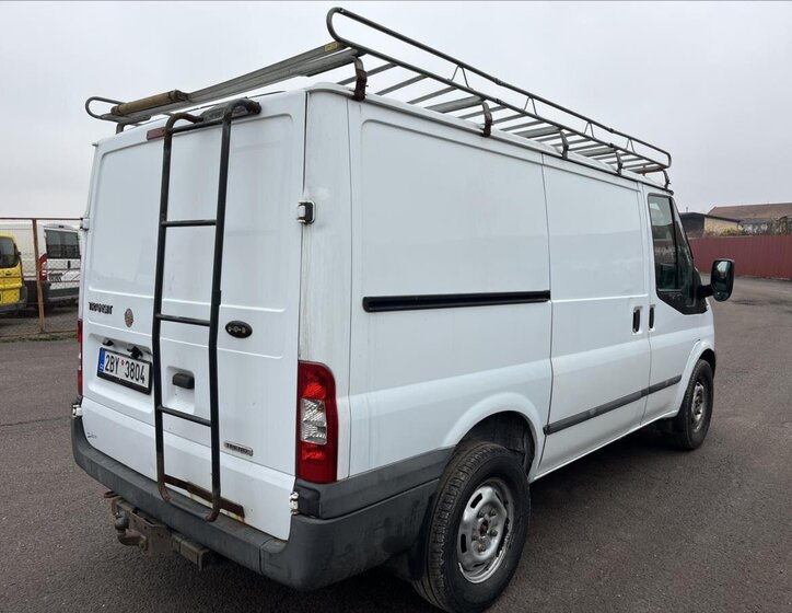 Ford Transit Skříň 2,2 l 74 kw