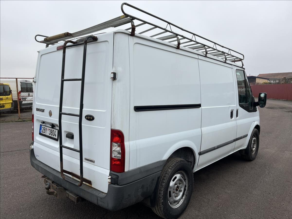 Ford Transit Skříň 2,2 l 74 kw