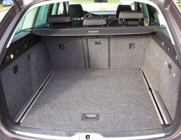 Škoda Superb Kombi 2,0 l 103 kw