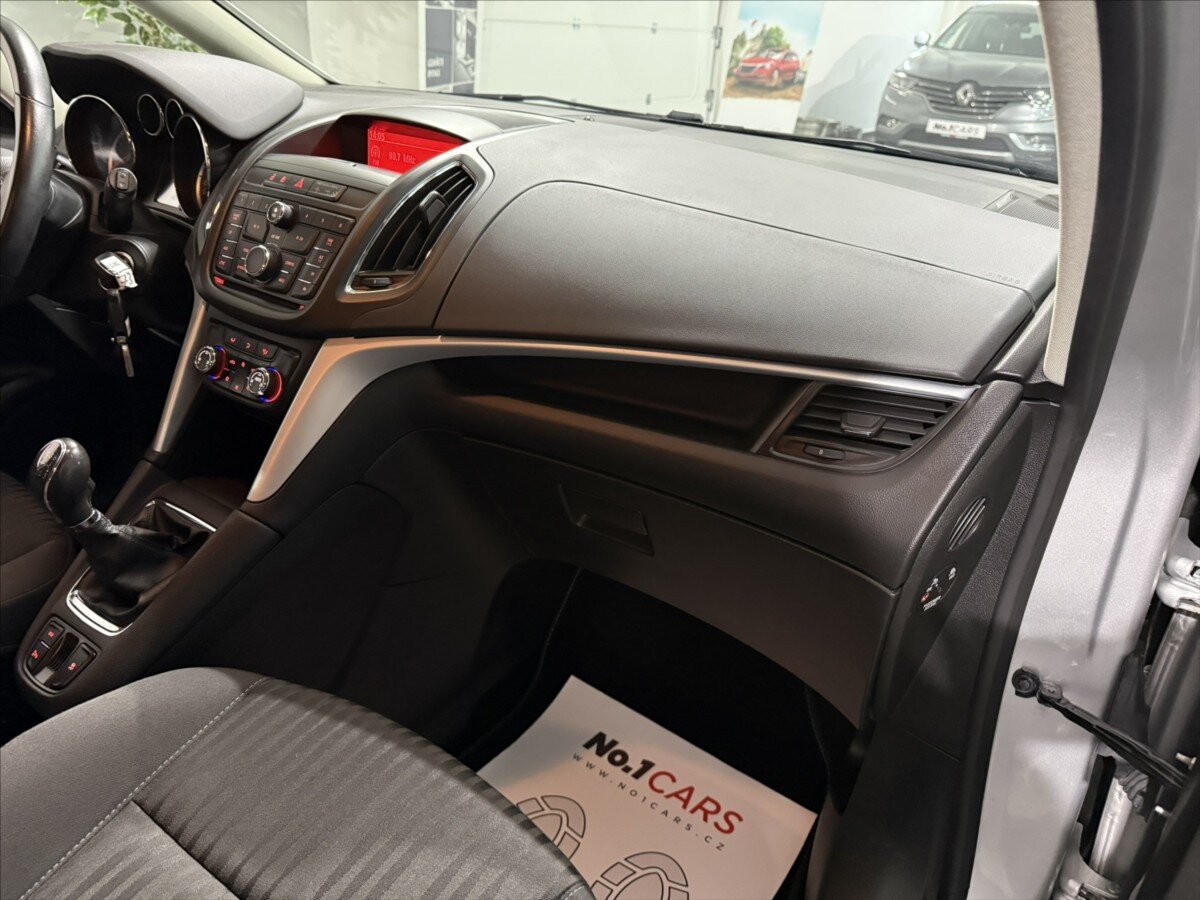 Opel Zafira MPV 1,4 l 103 kw