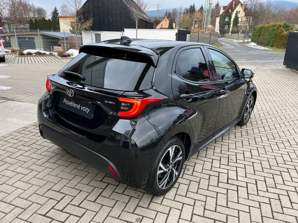 Toyota Yaris Hatchback 1,5 l 68 kw