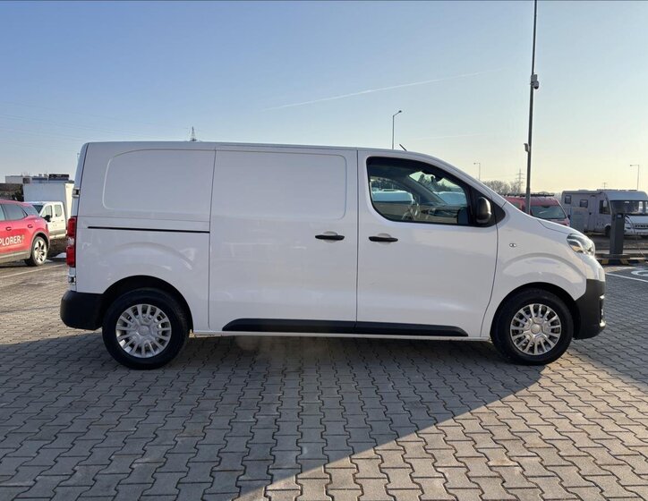 Toyota ProAce Skříň 2,0 l 90 kw