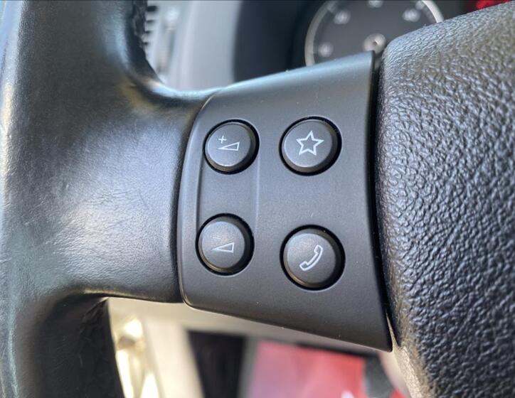 Volkswagen Touran 24