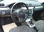 Volkswagen Passat 10