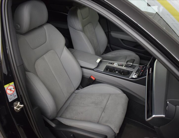 Audi S6 Kombi 3,0 l 253 kw