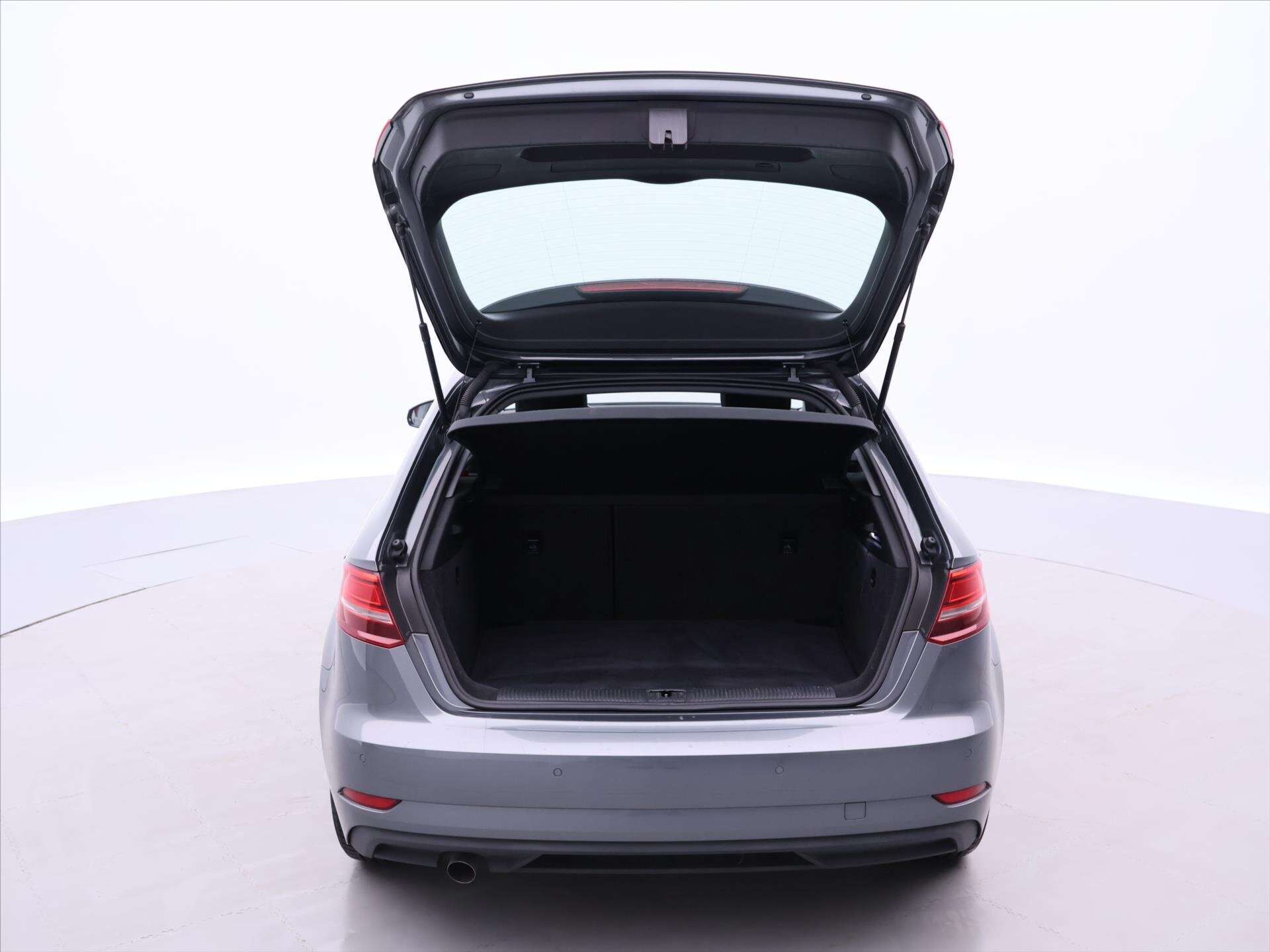 Audi A3 Hatchback 999,0 85 kw