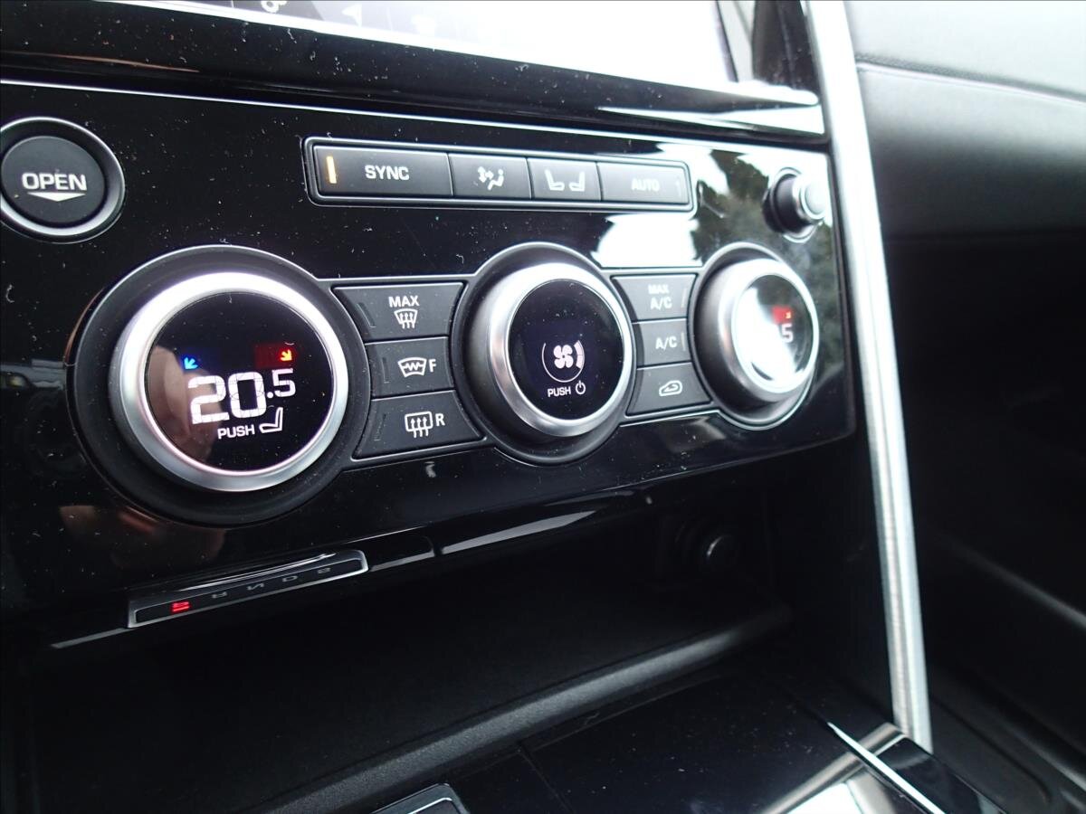 Land Rover Discovery SUV / Terénní 2,0 l 132 kw