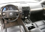 Volkswagen Touareg 10