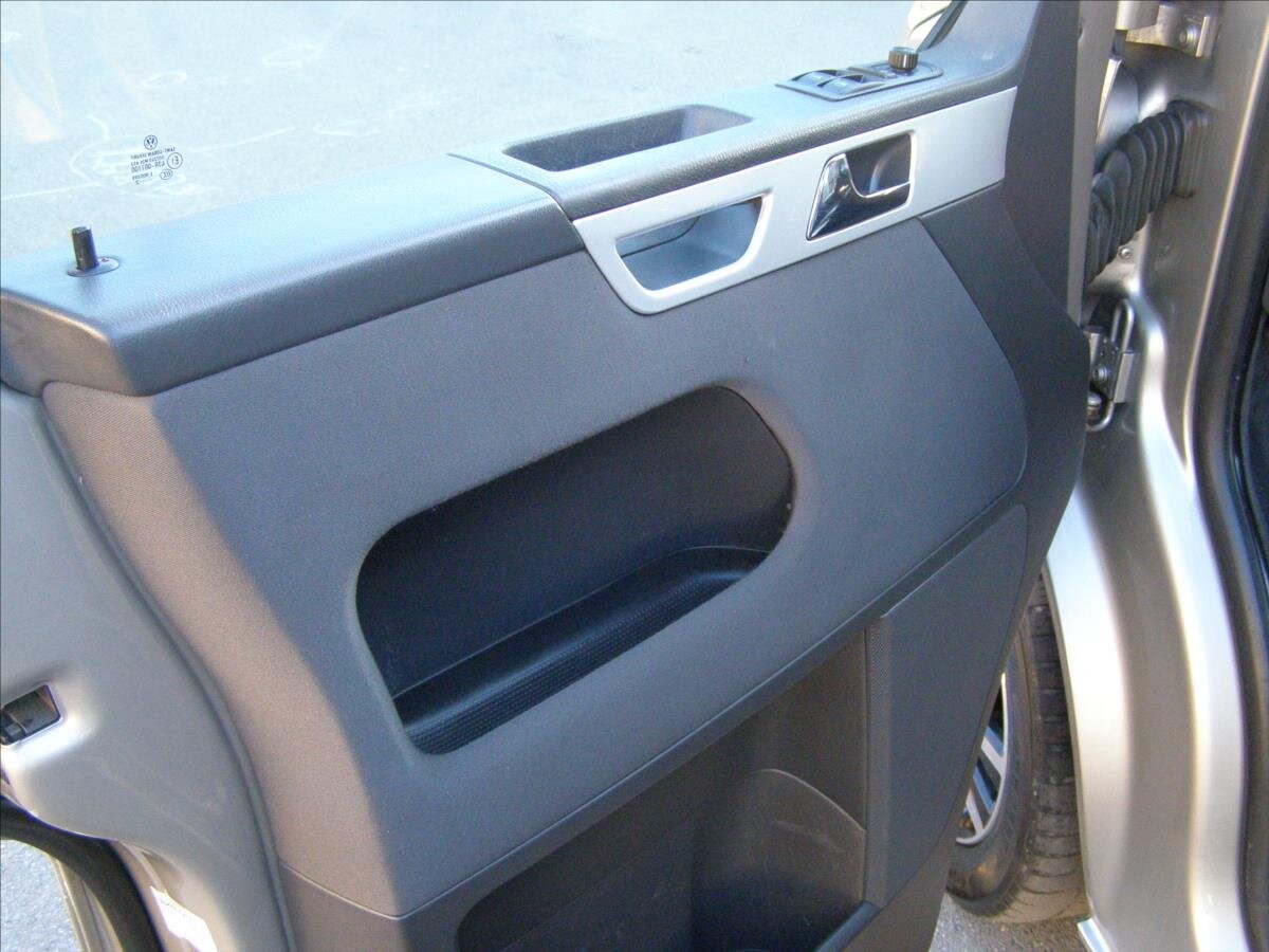 Volkswagen Multivan MPV 2,0 l 132 kw