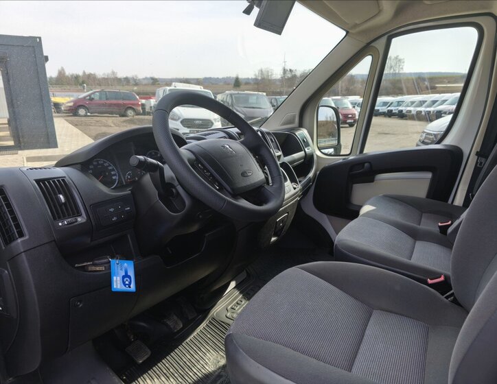 Peugeot Boxer Ostatní 3,0 l 130 kw