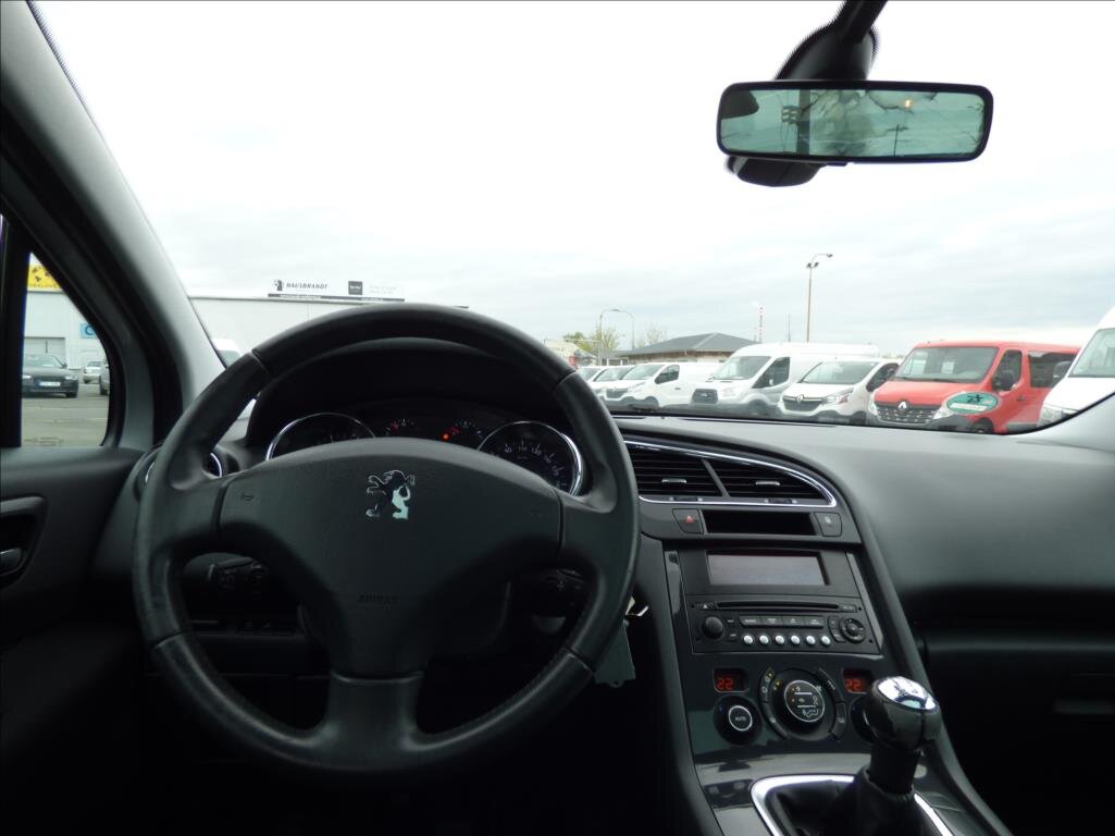 Peugeot 5008 MPV 1,6 l 88 kw