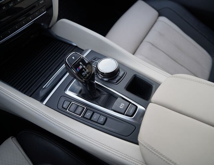 BMW X6 36