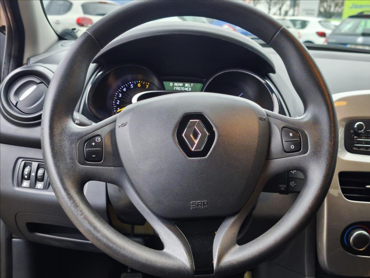 Renault Clio Hatchback 1,1 l 54 kw