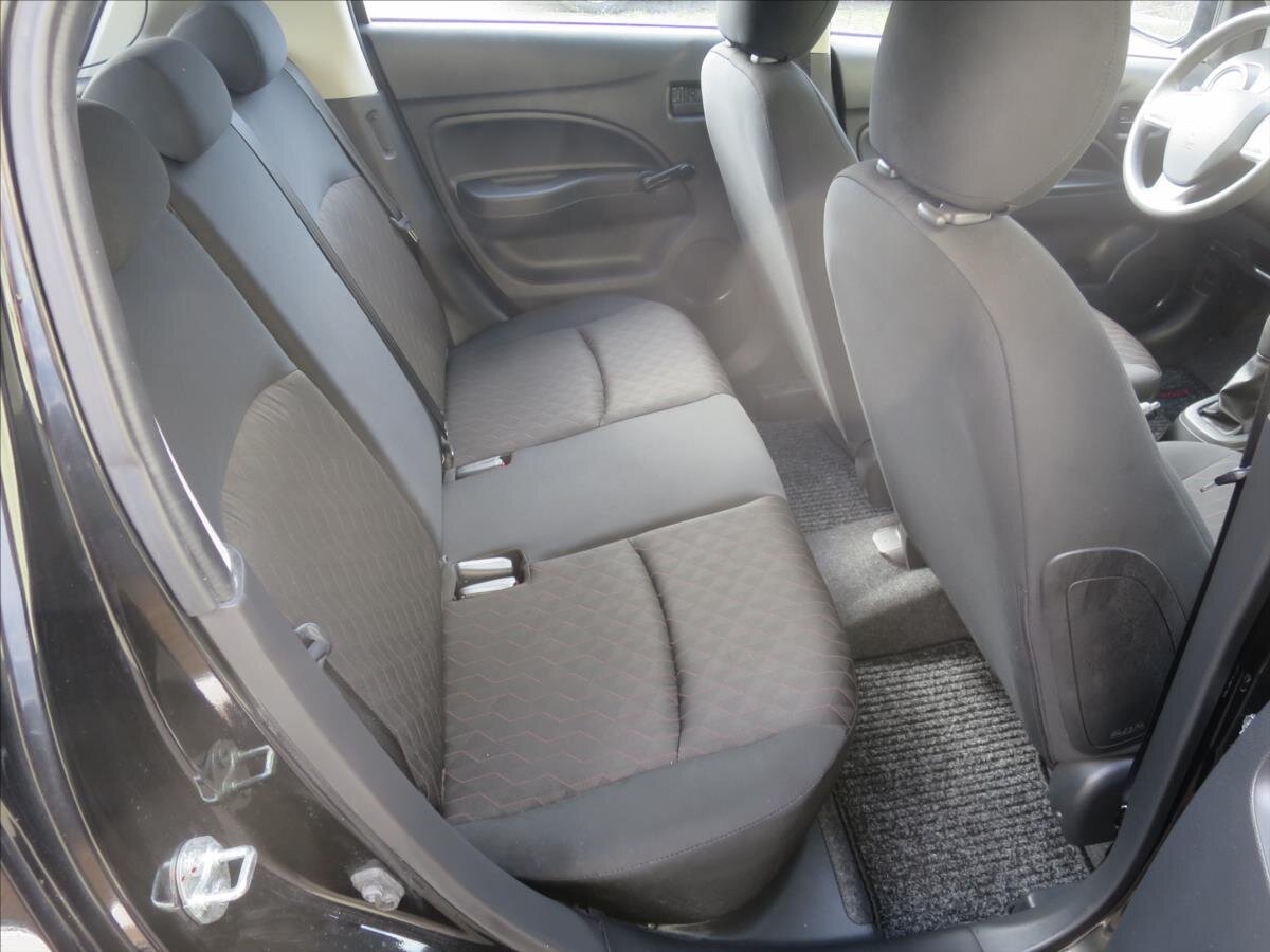 Mitsubishi Space Star Hatchback 1,2 l 52 kw