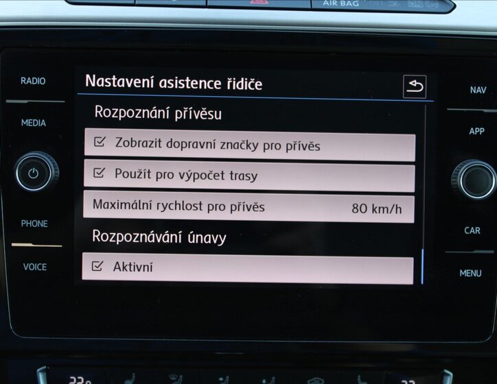 Volkswagen Passat Kombi 2,0 l 140 kw