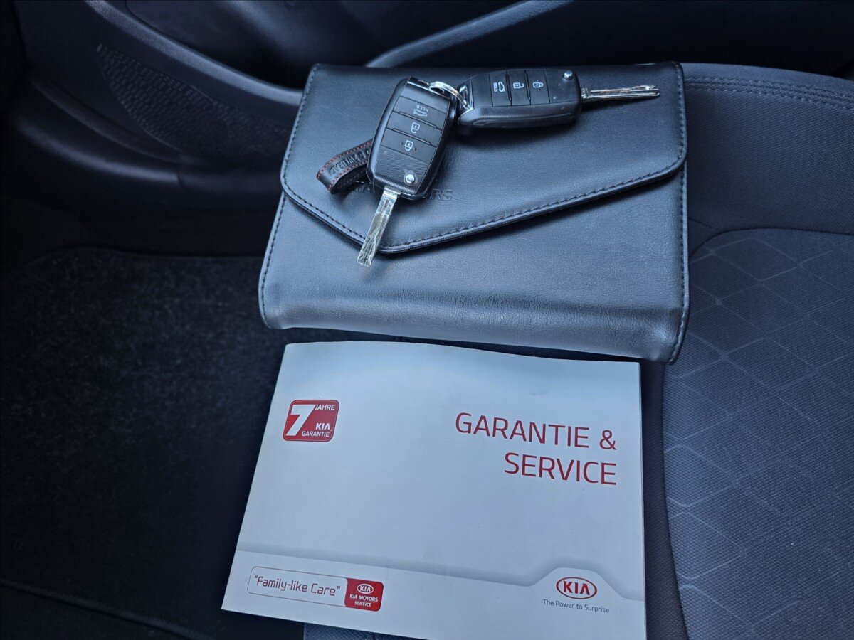 KIA Rio Hatchback 1,2 l 61 kw