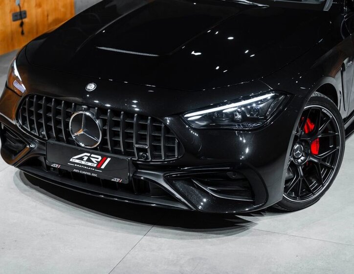 Mercedes-Benz Ostatní Kupé 0,0 330 kw