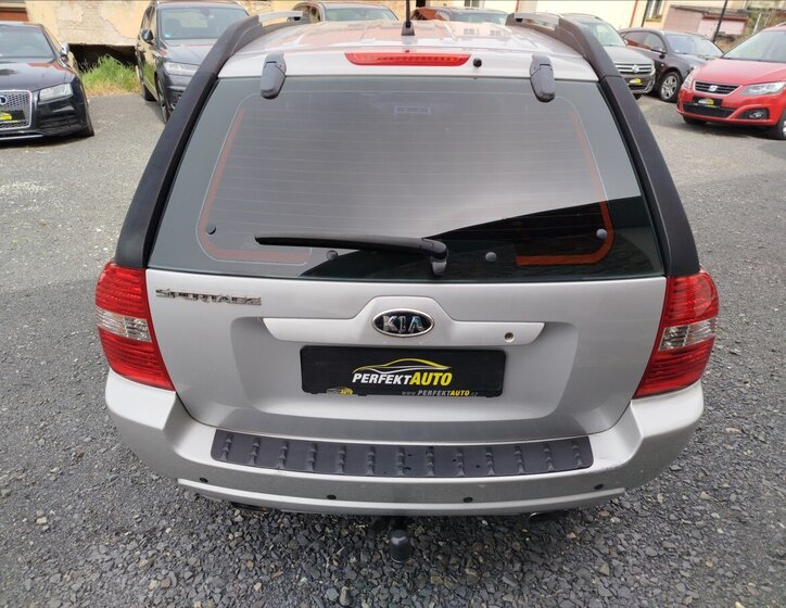 KIA Sportage SUV / Terénní 2,0 l 103 kw