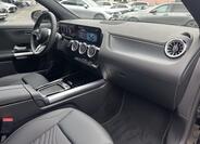 Mercedes-Benz GLA 18