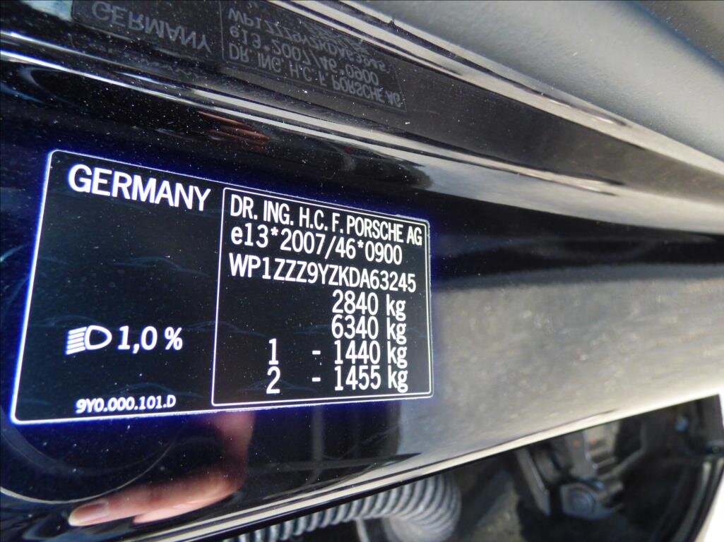 Porsche Cayenne SUV 2,9 l 324 kw