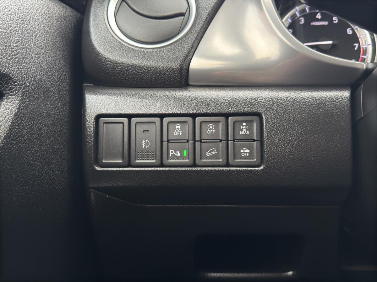 Suzuki Vitara SUV / Terénní 1,6 l 88 kw