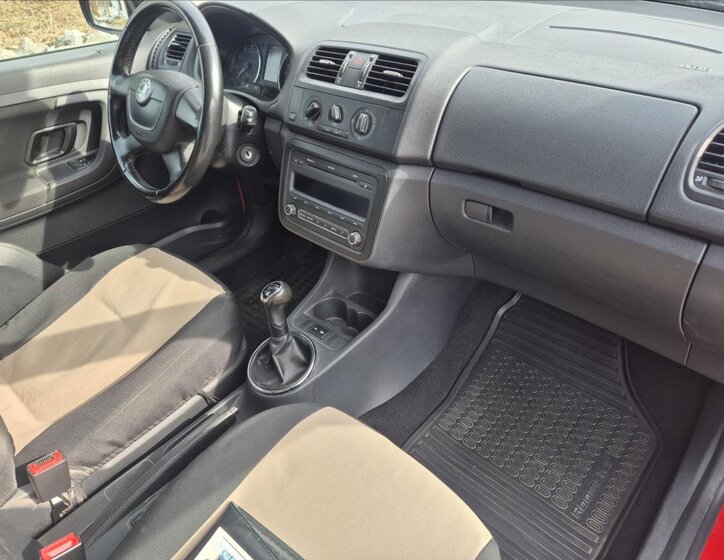 Škoda Roomster Kombi 1,2 l 63 kw