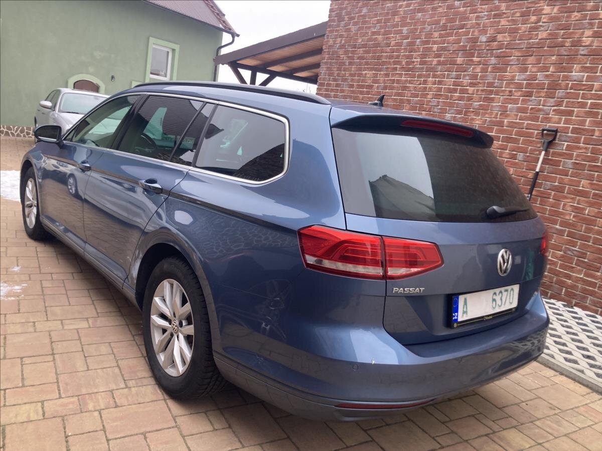 Volkswagen Passat Kombi 1,4 l 110 kw
