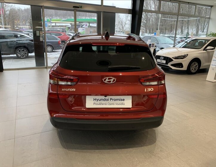 Hyundai i30 Kombi 1,5 l 70 kw