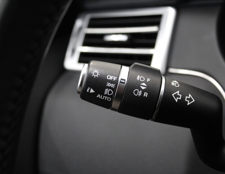 Land Rover Discovery Sport 19