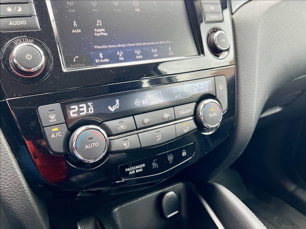 Nissan Qashqai SUV / Terénní 1,5 l 85 kw