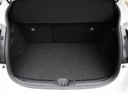 Toyota Yaris Hatchback 1,6 l 192 kw