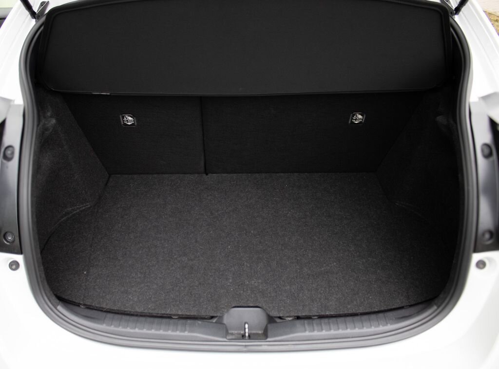 Toyota Yaris Hatchback 1,6 l 192 kw