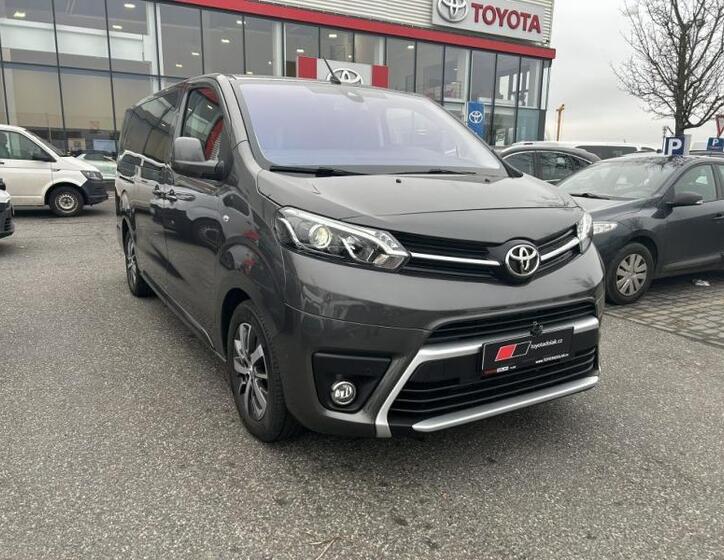 Toyota ProAce Verso 4