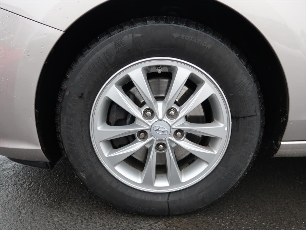 Hyundai i30 Hatchback 998,0 88 kw