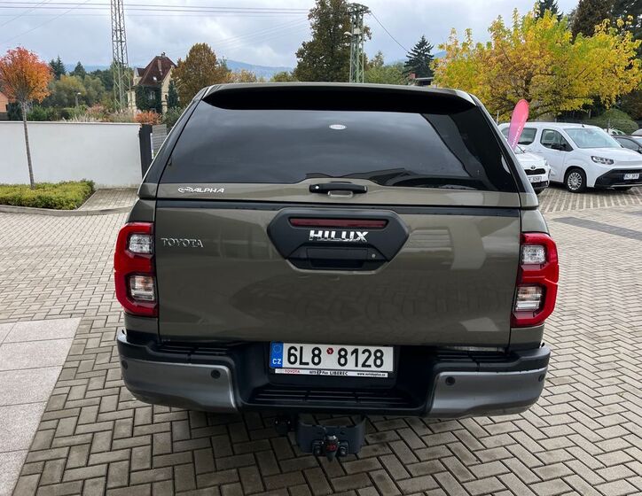 Toyota Hilux 37