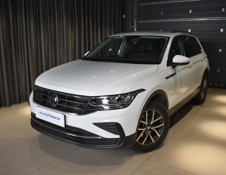 Volkswagen Tiguan SUV 2,0 l 110 kw