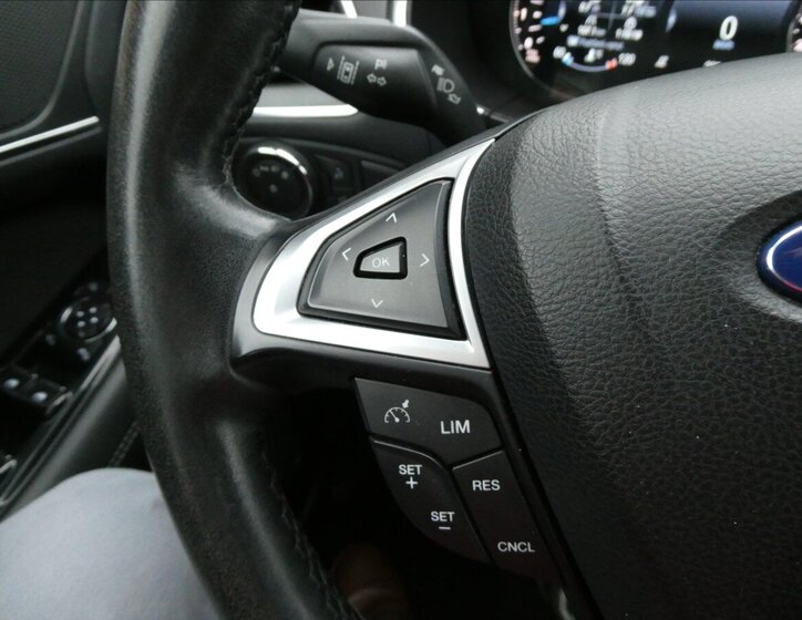 Ford S-MAX MPV 2,0 l 110 kw