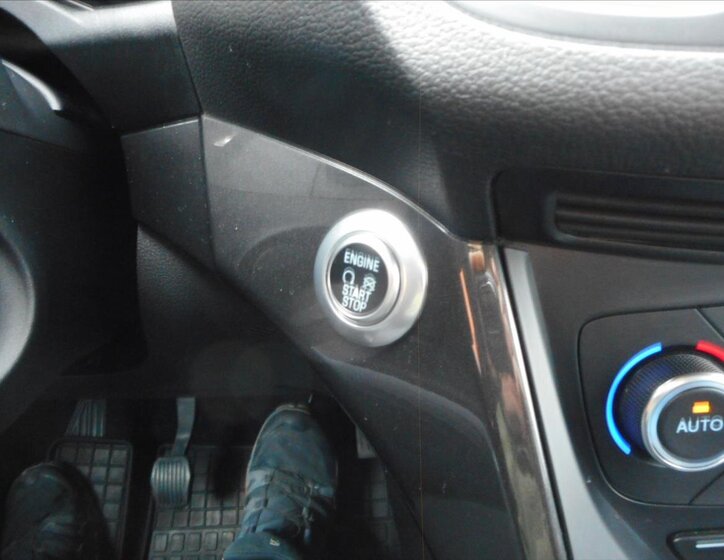 Ford C-MAX MPV 999,0 92 kw