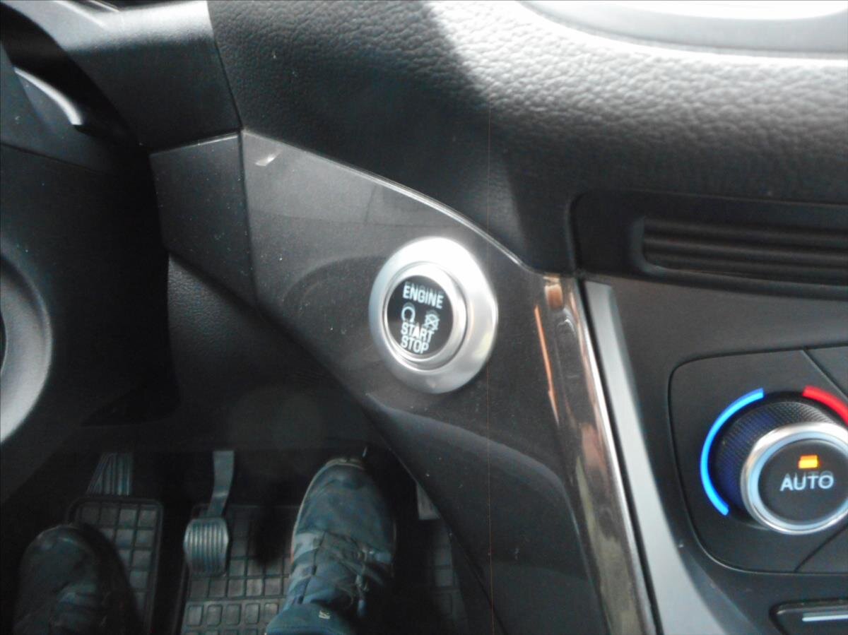 Ford C-MAX MPV 999,0 92 kw