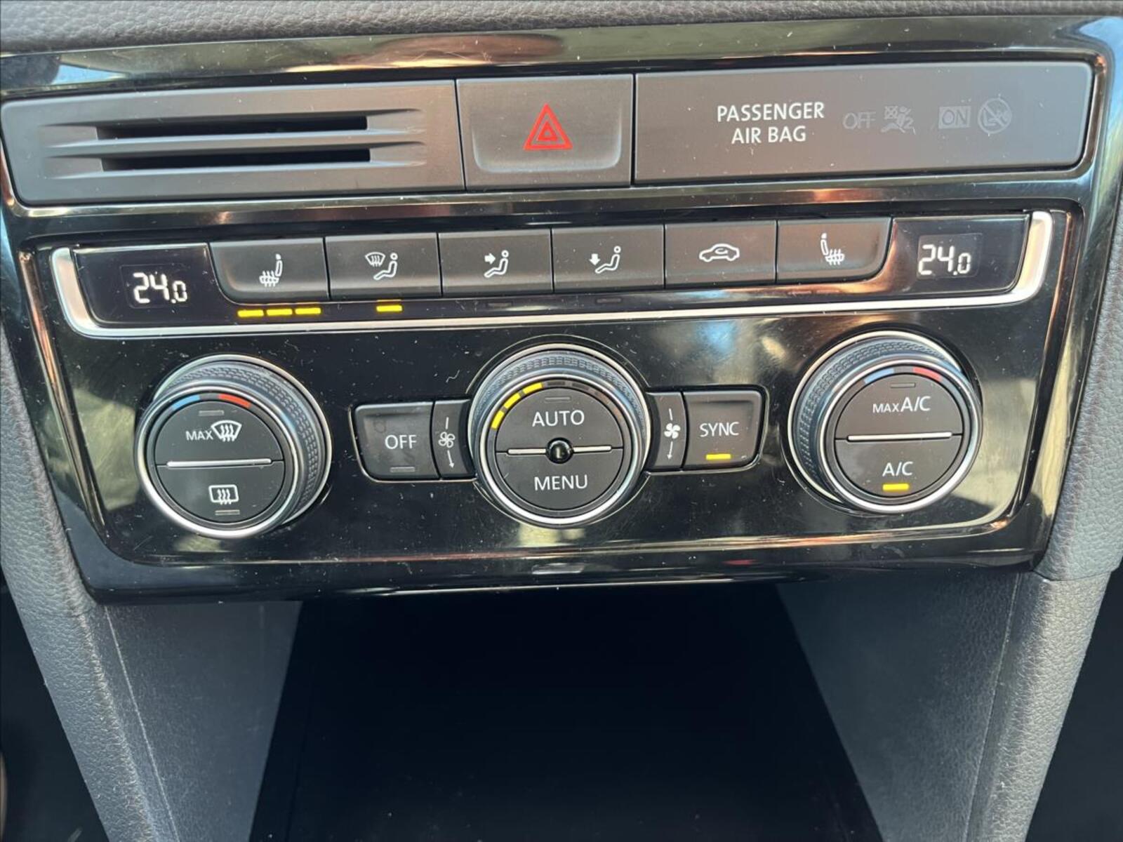 Volkswagen Golf Sportsvan 22