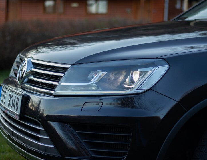 Volkswagen Touareg 11