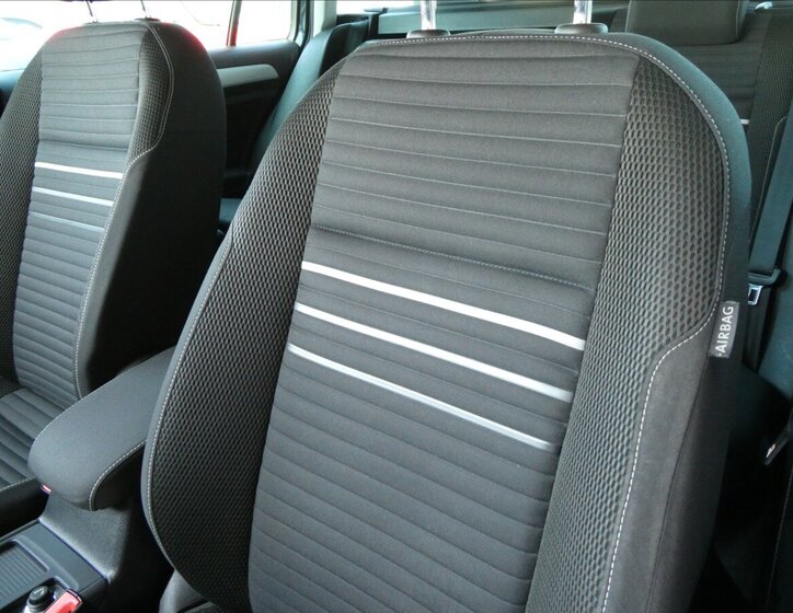 Volkswagen Golf Kombi 1,6 l 81 kw