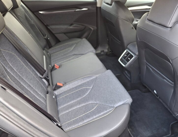 Škoda Elroq SUV / Terénní 0,0 210 kw