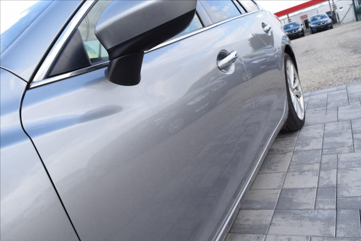 Mazda 6 Kombi 2,0 l 121 kw